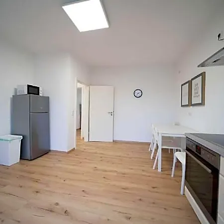 Apartmanhotel Dwk: Monteurwohnung Koblenz